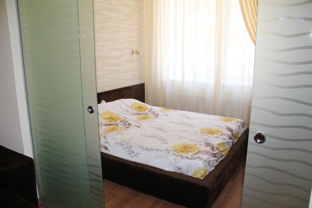 Apartment In Center Of Odessa Phòng bức ảnh